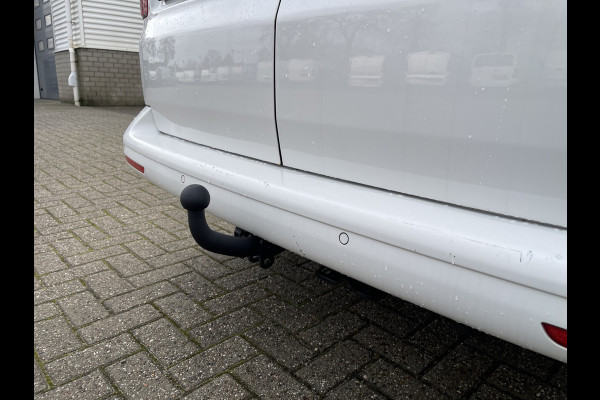 Volkswagen Transporter 2.0 TDI 150pk automaat L2H1 DC 5 persoons Highline / vaste prijs rijklaar € 34.950 ex btw / lease vanaf € 570 / lederen bekleding / adaptive cruise / airco / navigatie / euro 6 / bpm vrij !