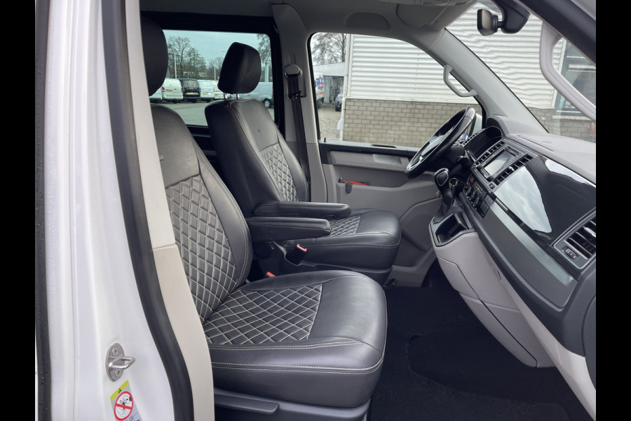 Volkswagen Transporter 2.0 TDI 150pk automaat L2H1 DC 5 persoons Highline / vaste prijs rijklaar € 34.950 ex btw / lease vanaf € 570 / lederen bekleding / adaptive cruise / airco / navigatie / euro 6 / bpm vrij !