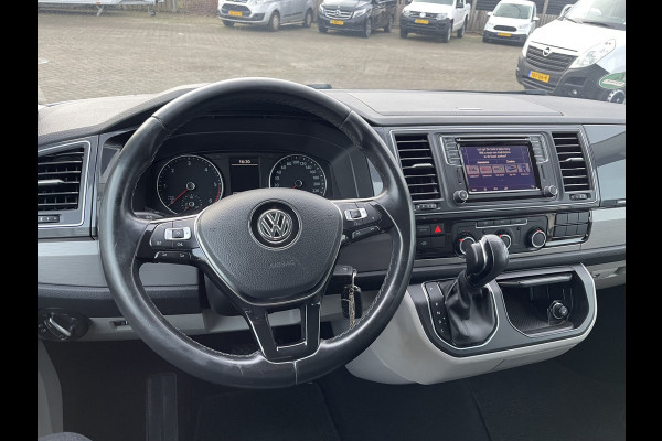 Volkswagen Transporter 2.0 TDI 150pk automaat L2H1 DC 5 persoons Highline / vaste prijs rijklaar € 34.950 ex btw / lease vanaf € 570 / lederen bekleding / adaptive cruise / airco / navigatie / euro 6 / bpm vrij !