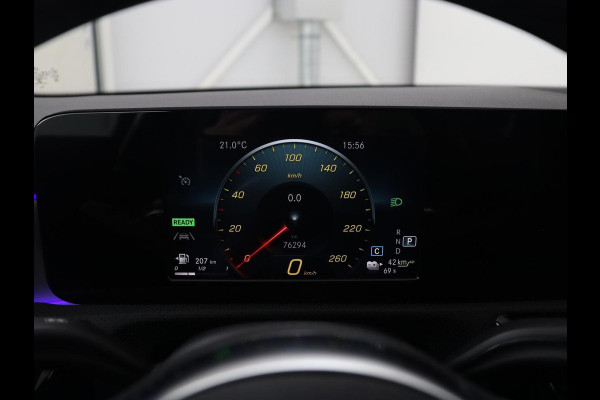 Mercedes-Benz CLA-Klasse 250e AMG Line | Stoelverwarming | Carplay | Trekhaak | Leder/Alcantara | Navigatie | Full LED | Park Assist | Sfeerverlichting | Climate control | Cruise control | PHEV | Plug In