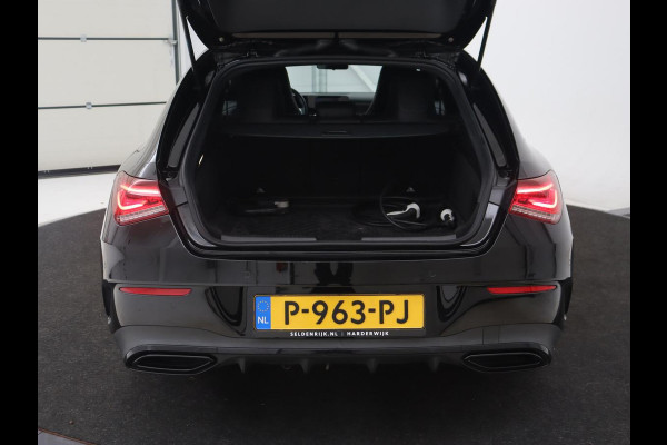 Mercedes-Benz CLA-Klasse 250e AMG Line | Stoelverwarming | Carplay | Trekhaak | Leder/Alcantara | Navigatie | Full LED | Park Assist | Sfeerverlichting | Climate control | Cruise control | PHEV | Plug In