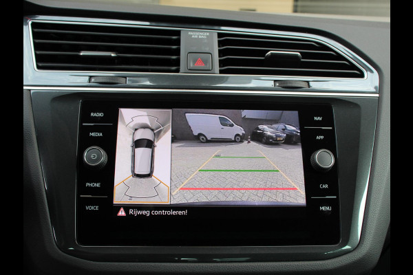 Volkswagen Tiguan 1.4 TSI 245pk PHEV Life DSG | Navigatie | Apple Carplay/Android Auto | Parkeersensoren | Adaptive Cruise Control | Elektrische achterklep | Virtual Cockpit | Climate Control | Keyless Entry