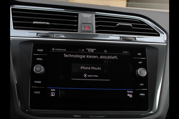 Volkswagen Tiguan 1.4 TSI 245pk PHEV Life DSG | Navigatie | Apple Carplay/Android Auto | Parkeersensoren | Adaptive Cruise Control | Elektrische achterklep | Virtual Cockpit | Climate Control | Keyless Entry