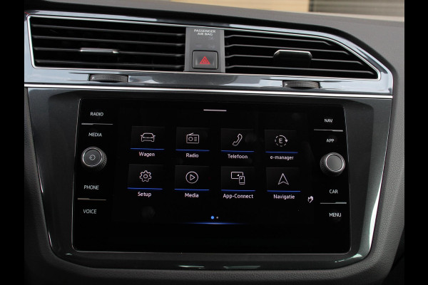 Volkswagen Tiguan 1.4 TSI 245pk PHEV Life DSG | Navigatie | Apple Carplay/Android Auto | Parkeersensoren | Adaptive Cruise Control | Elektrische achterklep | Virtual Cockpit | Climate Control | Keyless Entry