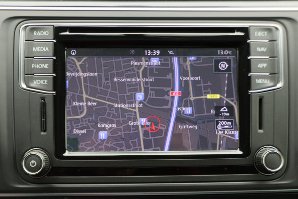 Volkswagen Transporter 2.0 TDI DSG L2H1 DC Highline 2x Schuifdeur, ACC, Camera, Apple Carplay, LED, DAB, PDC, Trekhaak, 20''