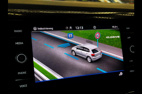 Volkswagen Polo 1.0 TSI R-Line Business AC_Navi_Carplay_Led_Virtual cocpit