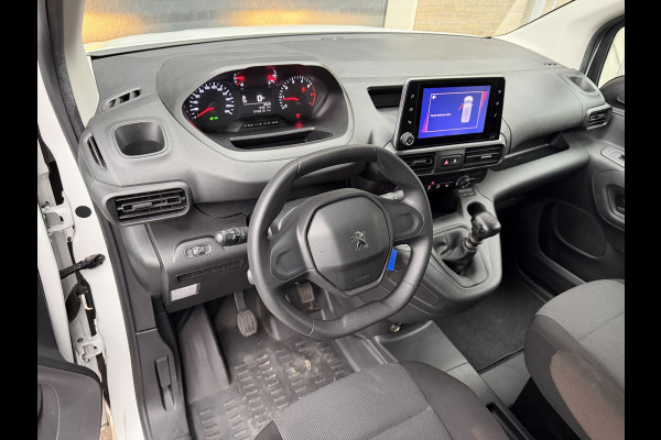 Peugeot Partner 1.2 PureTech 111PK Benzine Premium CarPlay/cruice control/navi