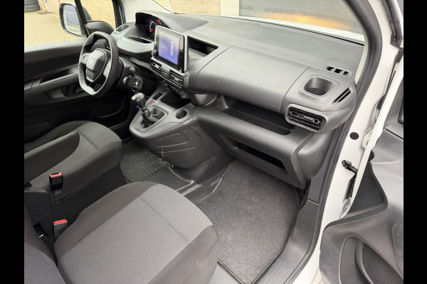 Peugeot Partner 1.2 PureTech 111PK Benzine Premium CarPlay/cruice control/navi