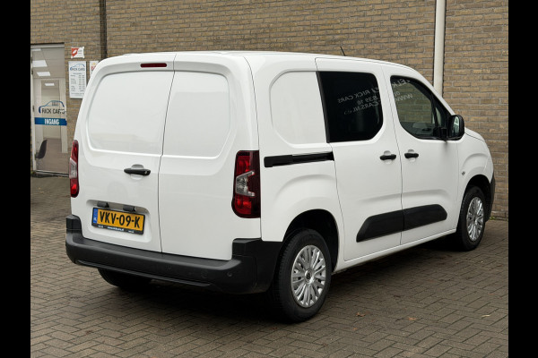 Peugeot Partner 1.2 PureTech 111PK Benzine Premium CarPlay/cruice control/navi