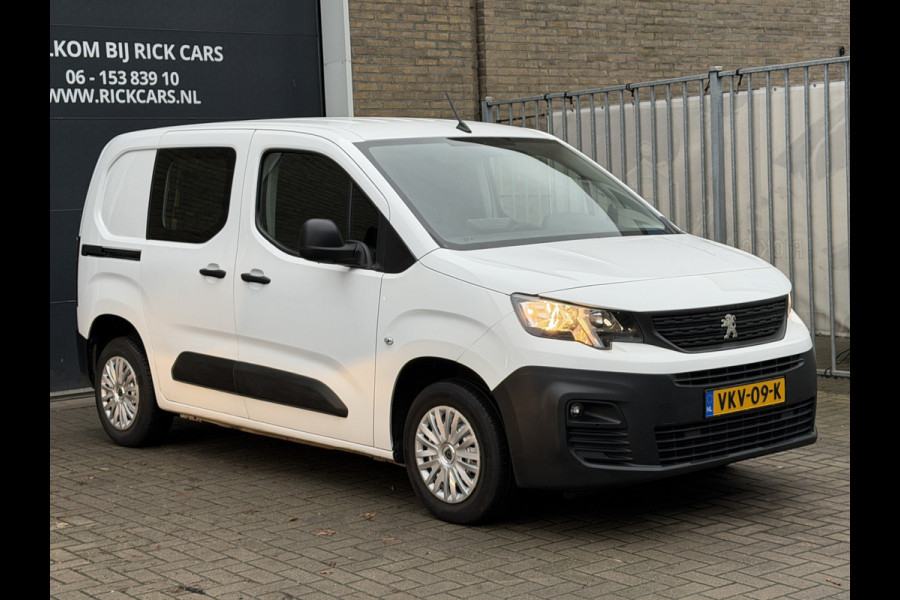 Peugeot Partner 1.2 PureTech 111PK Benzine Premium CarPlay/cruice control/navi