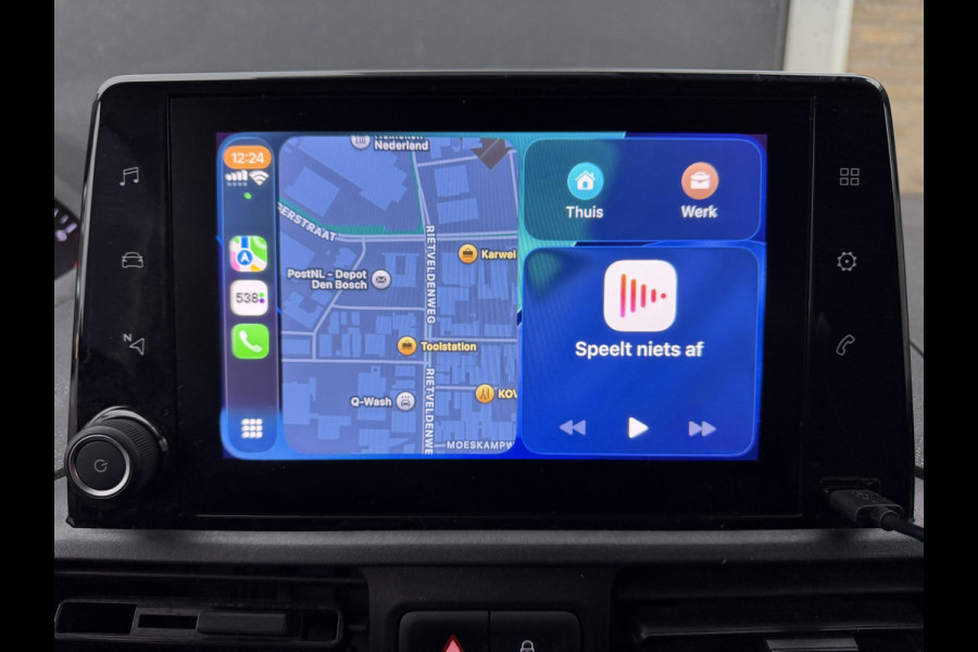 Peugeot Partner 1.2 PureTech 111PK Benzine Premium CarPlay/cruice control/navi