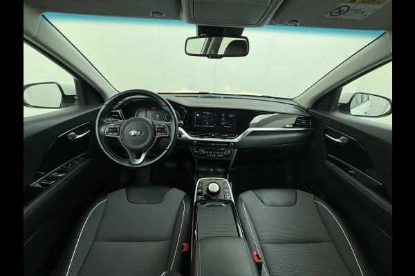 Kia e-Niro EV 64kWh SOH 100% W-pomp Navi Adaptive-Cruise Camera 1/2 Leer Apple Carplay Android AutoEcc DynamicLine Stoel-Stuurverwarming Pdc Lane Assist VESS DAB Led Isofix Keyless 1e Eigenaar Origineel Nederlandse Auto Nieuwprijs €43.970,-