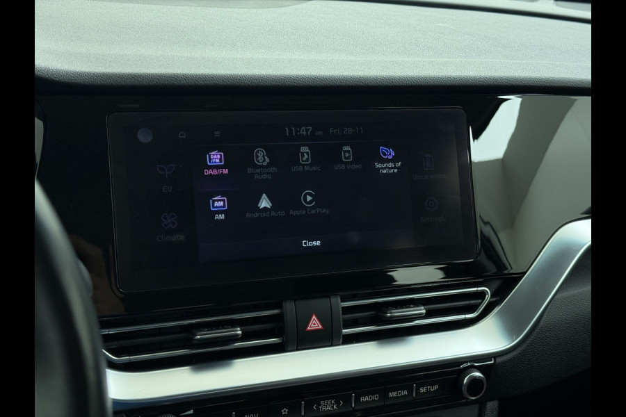 Kia e-Niro EV 64kWh SOH 100% W-pomp Navi Adaptive-Cruise Camera 1/2 Leer Apple Carplay Android AutoEcc DynamicLine Stoel-Stuurverwarming Pdc Lane Assist VESS DAB Led Isofix Keyless 1e Eigenaar Origineel Nederlandse Auto Nieuwprijs €43.970,-