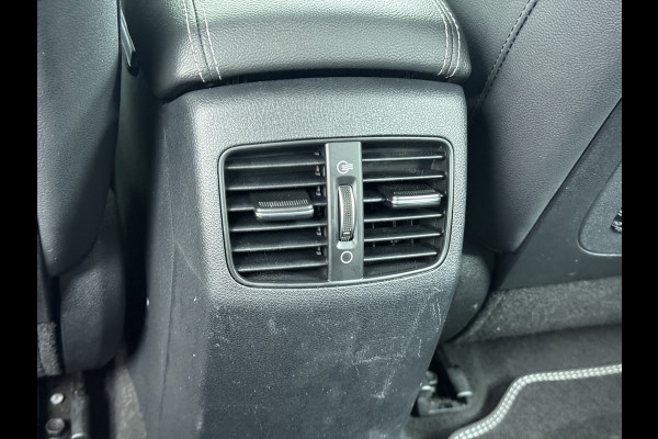 Kia e-Niro EV 64kWh SOH 100% W-pomp Navi Adaptive-Cruise Camera 1/2 Leer Apple Carplay Android AutoEcc DynamicLine Stoel-Stuurverwarming Pdc Lane Assist VESS DAB Led Isofix Keyless 1e Eigenaar Origineel Nederlandse Auto Nieuwprijs €43.970,-