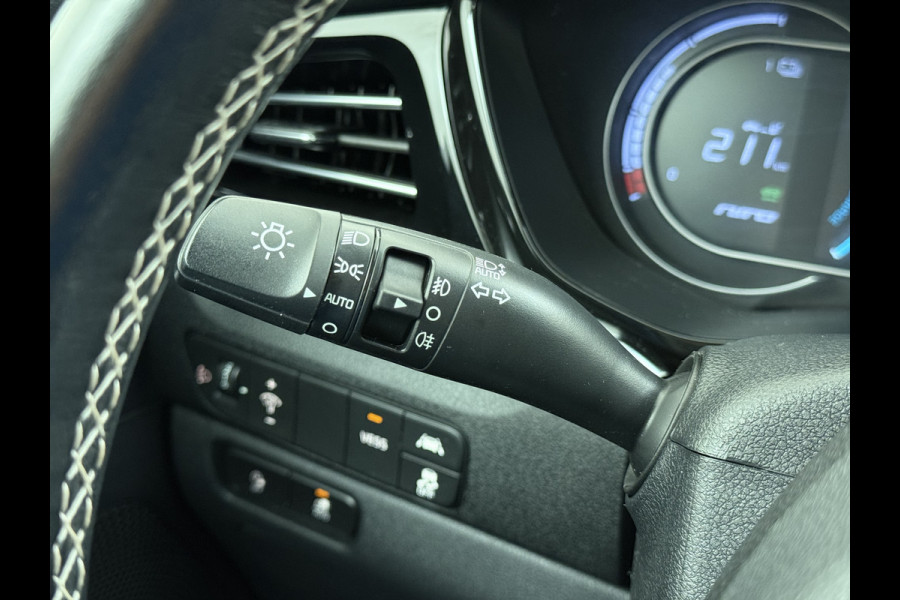 Kia e-Niro EV 64kWh SOH 100% W-pomp Navi Adaptive-Cruise Camera 1/2 Leer Apple Carplay Android AutoEcc DynamicLine Stoel-Stuurverwarming Pdc Lane Assist VESS DAB Led Isofix Keyless 1e Eigenaar Origineel Nederlandse Auto Nieuwprijs €43.970,-