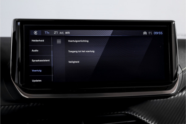 Peugeot 2008 1.2 Hybrid 145 GT - Automaat | Alcantara Pack | Drive Assist Pack | Dig. Cockpit | Adapt. Cruise | Stoelverw. | PDC | Camera | NAV + App. Connect | ECC | DAB | LM 17" | 7654