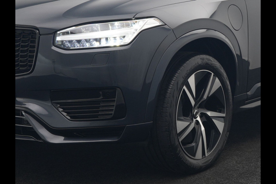 Volvo XC90 T8 Recharge AWD R-Design 7-Persoons Long Range Plug In Hybrid 456pk Dealer O.H. PHEV | Panodak | Head Up | 360 Camera | Adaptive Cruise | Lederen Sportstoelen Ventilatie & Memory | Bowers & Wilkins | Navigatie | Blis | DAB |