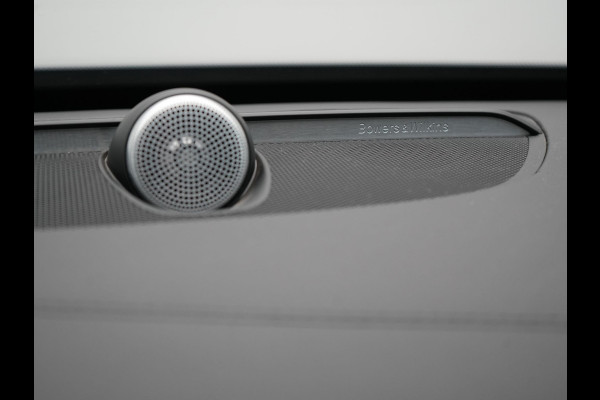 Volvo XC90 T8 Recharge AWD R-Design 7-Persoons Long Range Plug In Hybrid 456pk Dealer O.H. PHEV | Panodak | Head Up | 360 Camera | Adaptive Cruise | Lederen Sportstoelen Ventilatie & Memory | Bowers & Wilkins | Navigatie | Blis | DAB |