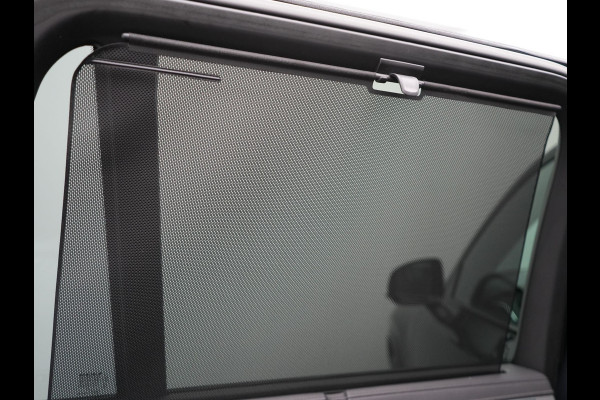 Volvo XC90 T8 Recharge AWD R-Design 7-Persoons Long Range Plug In Hybrid 456pk Dealer O.H. PHEV | Panodak | Head Up | 360 Camera | Adaptive Cruise | Lederen Sportstoelen Ventilatie & Memory | Bowers & Wilkins | Navigatie | Blis | DAB |