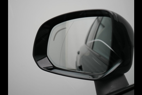 Volvo XC90 T8 Recharge AWD R-Design 7-Persoons Long Range Plug In Hybrid 456pk Dealer O.H. PHEV | Panodak | Head Up | 360 Camera | Adaptive Cruise | Lederen Sportstoelen Ventilatie & Memory | Bowers & Wilkins | Navigatie | Blis | DAB |