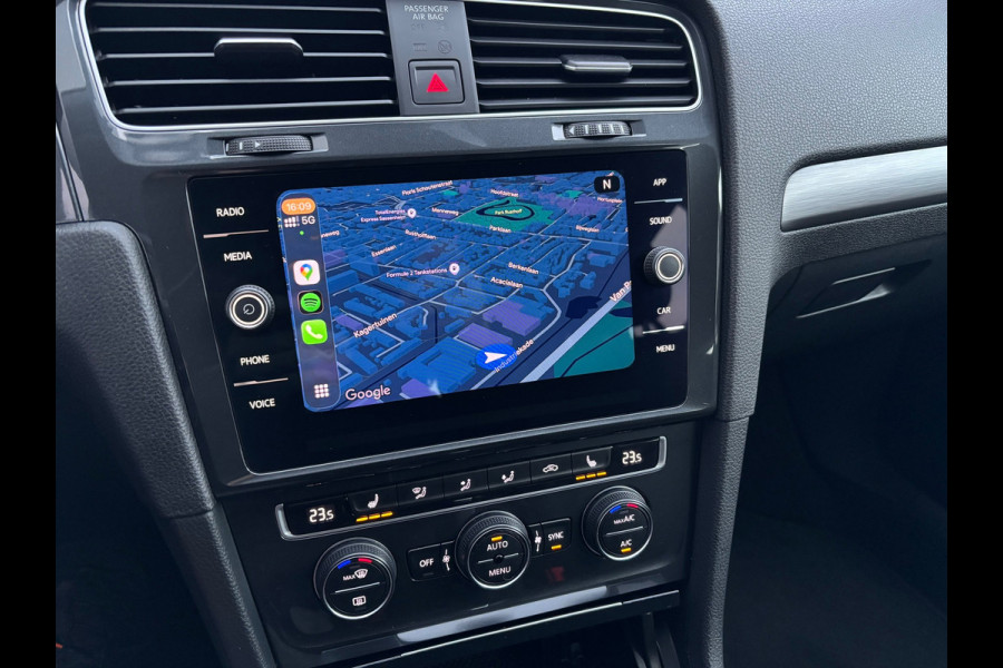 Volkswagen Golf 1.5 TSI Comfortline Business / Carplay / Trekhaak