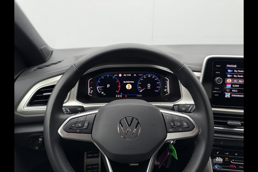 Volkswagen T-Roc 1.5 TSI Move | CarPlay | Camera | IQ Light | DAB+ | 18 inch