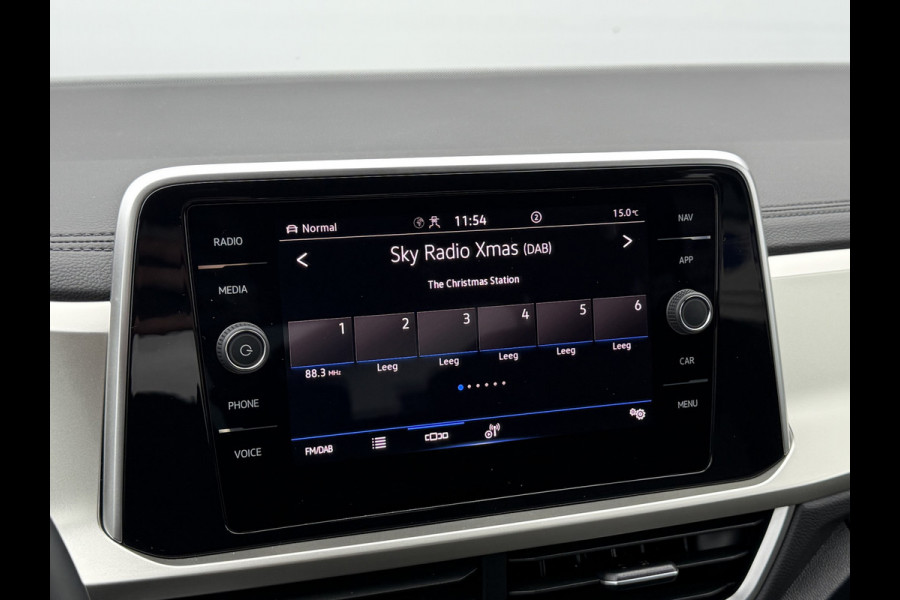 Volkswagen T-Roc 1.5 TSI Move | CarPlay | Camera | IQ Light | DAB+ | 18 inch