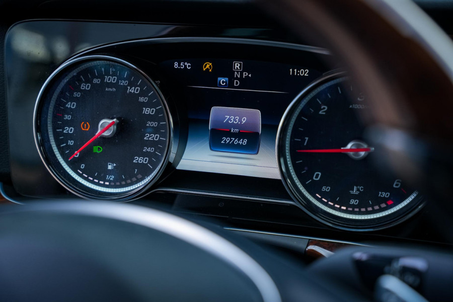 Mercedes-Benz E-Klasse 220 d Lease Edition Prestige Plus Burnester Cruise Control Navi Airco Camera PDC