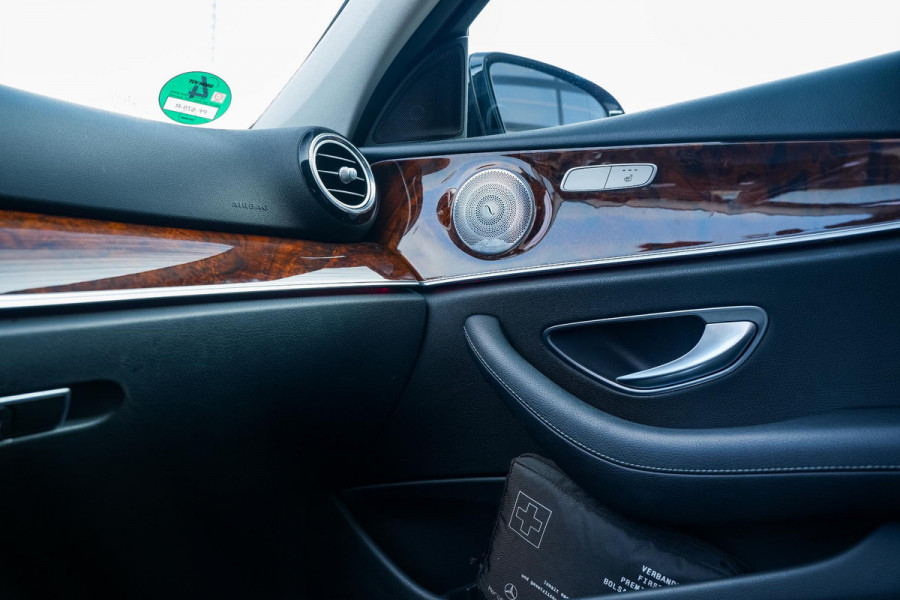 Mercedes-Benz E-Klasse 220 d Lease Edition Prestige Plus Burnester Cruise Control Navi Airco Camera PDC