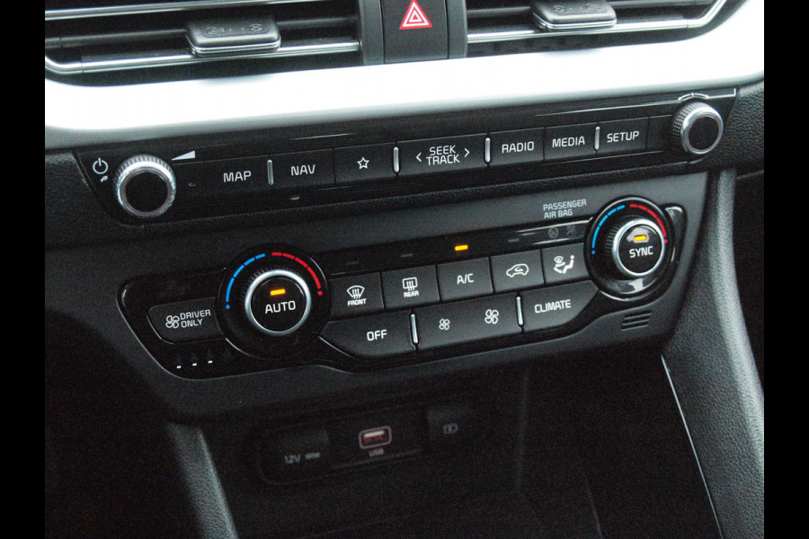 Kia Niro 1.6 GDi Hybrid DynamicLine | Camera | Apple Carplay | Cruise Control | Navi |