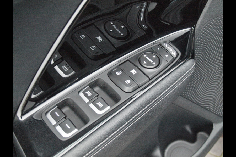 Kia Niro 1.6 GDi Hybrid DynamicLine | Camera | Apple Carplay | Cruise Control | Navi |