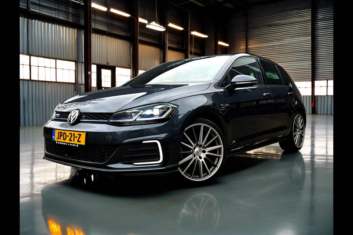 Volkswagen Golf 1.4 TSI PHEV GTE