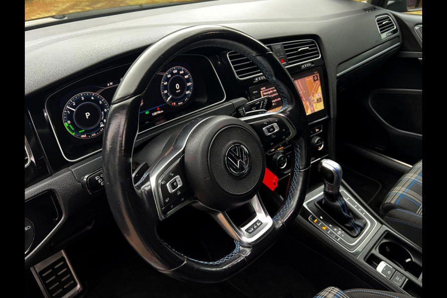 Volkswagen Golf 1.4 TSI PHEV GTE