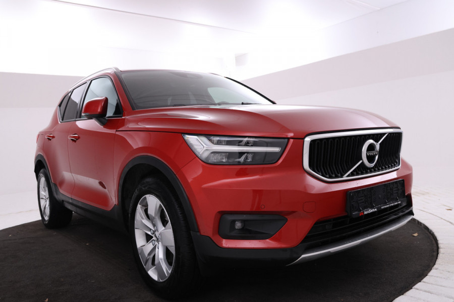 Volvo XC40 2.0 D3 Momentum Stoelverw. Navigatie, Climate,