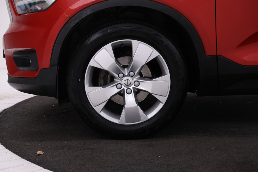 Volvo XC40 2.0 D3 Momentum Stoelverw. Navigatie, Climate,