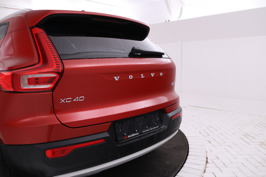 Volvo XC40 2.0 D3 Momentum Stoelverw. Navigatie, Climate,
