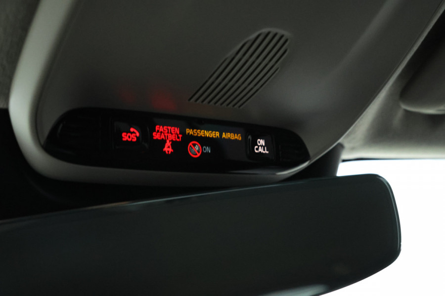 Volvo XC40 2.0 D3 Momentum Stoelverw. Navigatie, Climate,