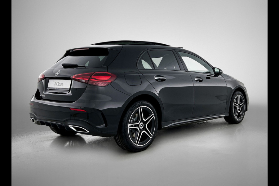Mercedes-Benz A-Klasse 250 e Business Solution AMG | Nightpakket | Stoelverwarming vooraan | Smartphone-integratie | Panoramaschuifdak | Multibeam LED | Extra USB-poorten | KEYLESS GO |
