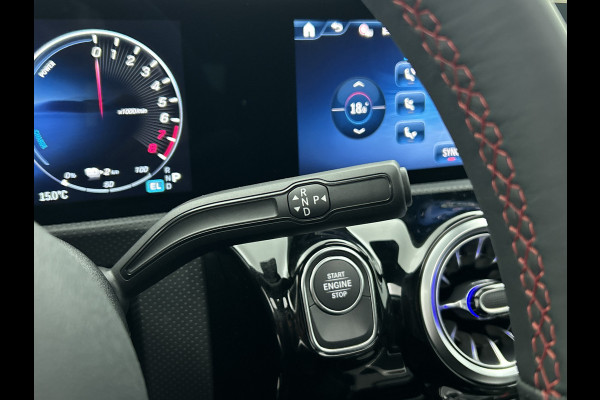 Mercedes-Benz A-Klasse 250 e Business Solution AMG | Nightpakket | Stoelverwarming vooraan | Smartphone-integratie | Panoramaschuifdak | Multibeam LED | Extra USB-poorten | KEYLESS GO |