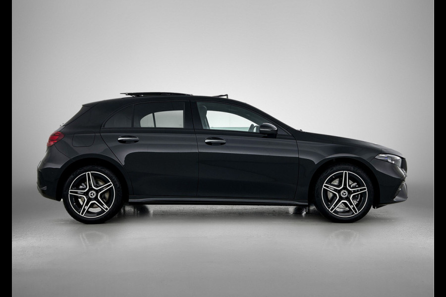 Mercedes-Benz A-Klasse 250 e Business Solution AMG | Nightpakket | Stoelverwarming vooraan | Smartphone-integratie | Panoramaschuifdak | Multibeam LED | Extra USB-poorten | KEYLESS GO |