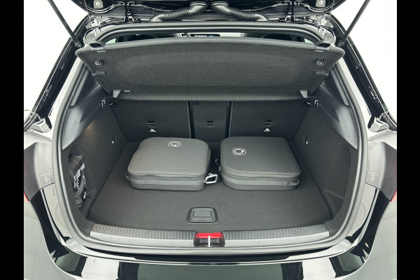 Mercedes-Benz A-Klasse 250 e Business Solution AMG | Nightpakket | Stoelverwarming vooraan | Smartphone-integratie | Panoramaschuifdak | Multibeam LED | Extra USB-poorten | KEYLESS GO |