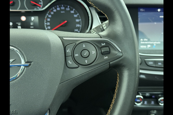 Opel Crossland X T 111PK AUT-6 Pano-Dak Pdc Trekhaak Navi Ecc HUD Apple Carplay Android Auto 360°Camera Bord-Herkenning Head-Up Display Innovatio AGR-Comfort Stoelen Lmv Cruise Control Isofix DAB+ Bluetooth Lane Assist Led Head-Up-Display Super-compleet Origineel Nederlandse Auto Distributieriem is vervangen!