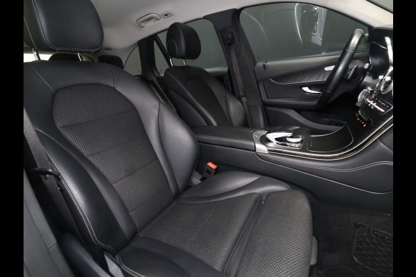 Mercedes-Benz GLC 250 4MATIC [TREKHAAK, ACHTERUITRIJCAMERA, BLUETOOTH TELEFOON, CRUISE CONTROL, PDC ACHTER, STOELVERWARMING, AUTOMATISCHE AIRCO, ELEKTRISCHE ACHTERKLEP, NIEUWSTAAT]