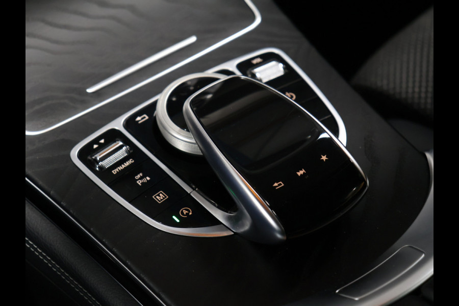 Mercedes-Benz GLC 250 4MATIC [TREKHAAK, ACHTERUITRIJCAMERA, BLUETOOTH TELEFOON, CRUISE CONTROL, PDC ACHTER, STOELVERWARMING, AUTOMATISCHE AIRCO, ELEKTRISCHE ACHTERKLEP, NIEUWSTAAT]