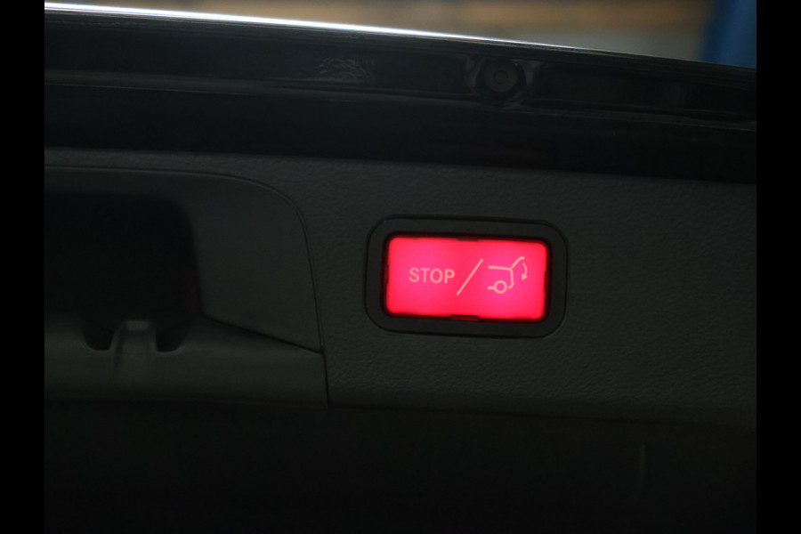 Mercedes-Benz GLC 250 4MATIC [TREKHAAK, ACHTERUITRIJCAMERA, BLUETOOTH TELEFOON, CRUISE CONTROL, PDC ACHTER, STOELVERWARMING, AUTOMATISCHE AIRCO, ELEKTRISCHE ACHTERKLEP, NIEUWSTAAT]