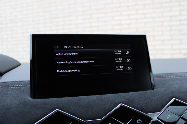 DS DS 3 Crossback E-Tense Performance Line 50 kWh | BLIS | Cruise control | Carplay | Stoelverwarming