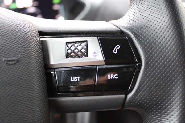 DS DS 3 Crossback E-Tense Performance Line 50 kWh | BLIS | Cruise control | Carplay | Stoelverwarming