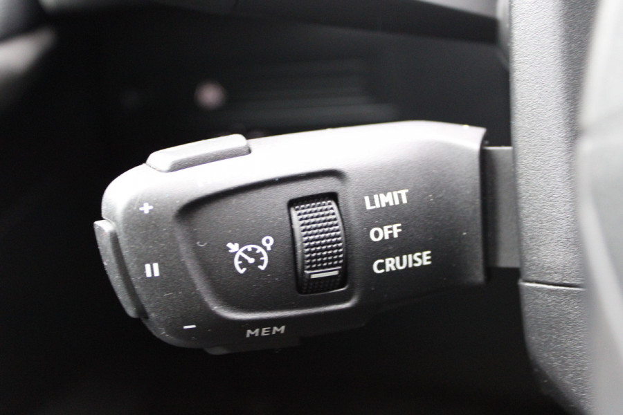 DS DS 3 Crossback E-Tense Performance Line 50 kWh | BLIS | Cruise control | Carplay | Stoelverwarming