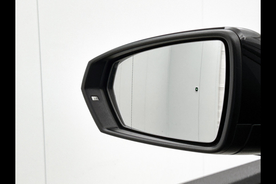 Volkswagen Polo 2.0 TSI GTI | 200PK | BTW | CARPLAY | ACHTERCAM | STOELVERW | ADD CRUISE | DIG DASH | CLIMATE | GOED ONDERH