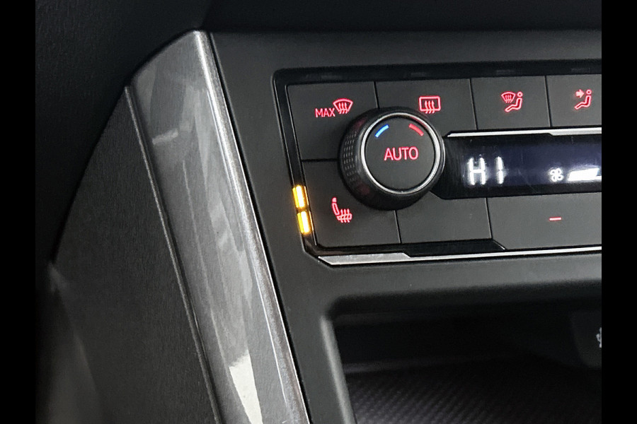 Volkswagen Polo 2.0 TSI GTI | 200PK | BTW | CARPLAY | ACHTERCAM | STOELVERW | ADD CRUISE | DIG DASH | CLIMATE | GOED ONDERH